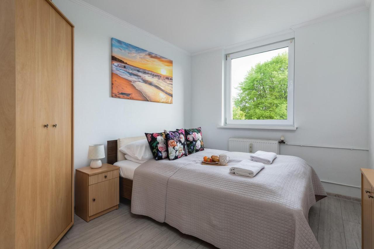 Marynarzy Okretow Pogranicza Apartments By Noclegi Renters Kołobrzeg Kültér fotó