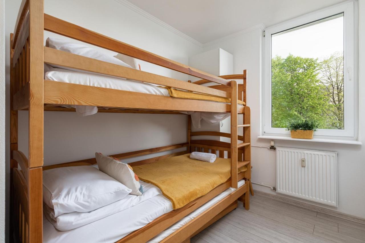 Marynarzy Okretow Pogranicza Apartments By Noclegi Renters Kołobrzeg Kültér fotó