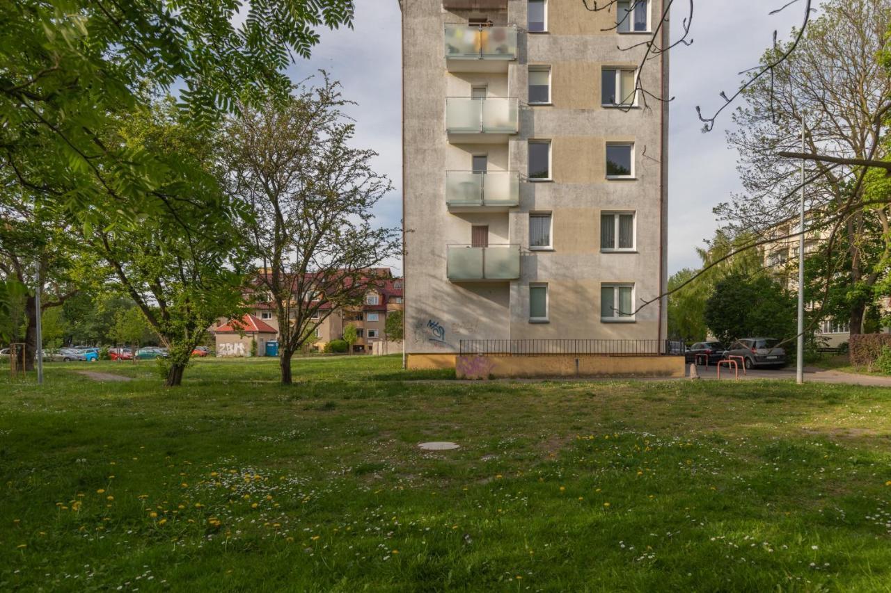 Marynarzy Okretow Pogranicza Apartments By Noclegi Renters Kołobrzeg Kültér fotó