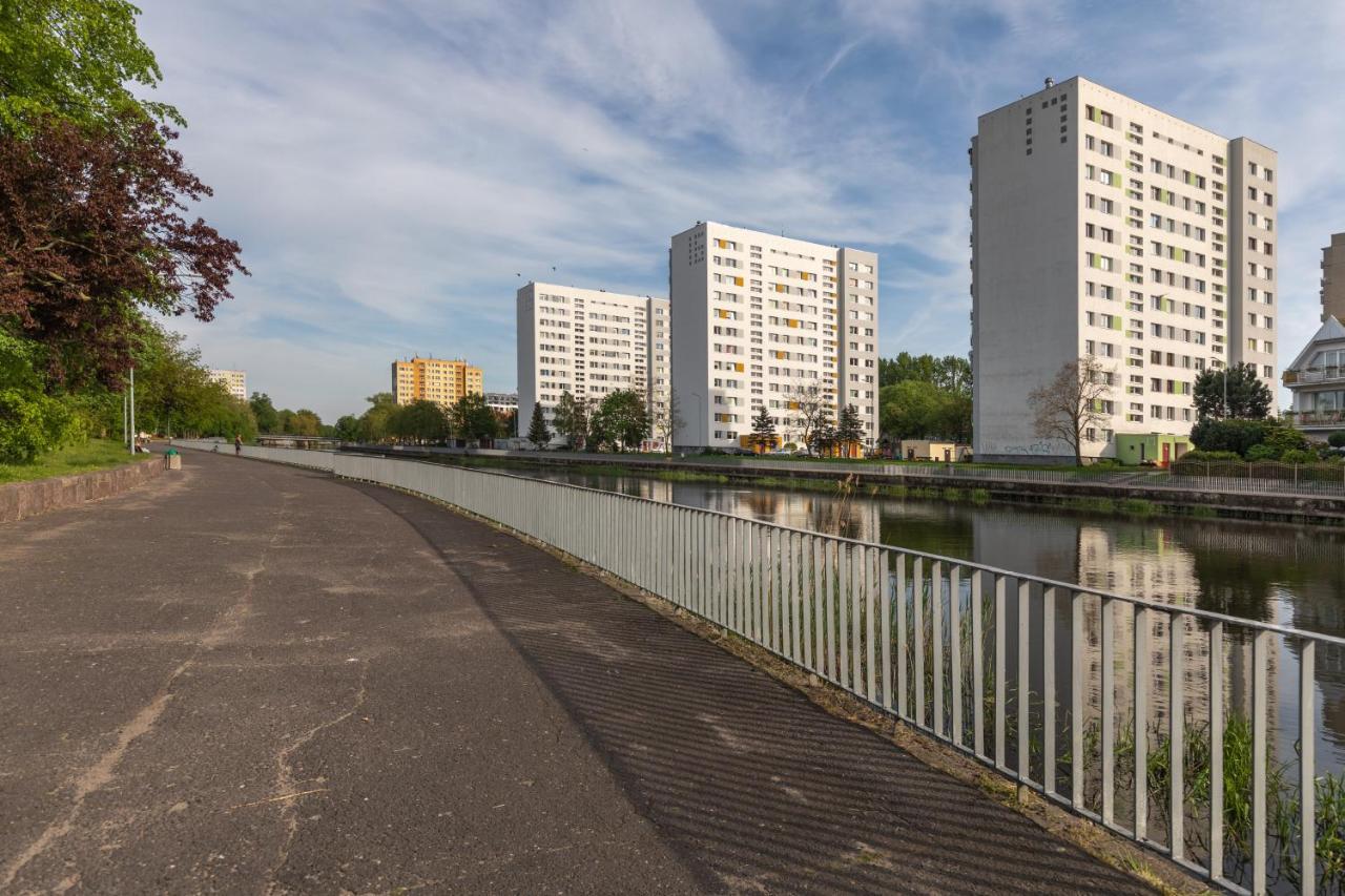 Marynarzy Okretow Pogranicza Apartments By Noclegi Renters Kołobrzeg Kültér fotó